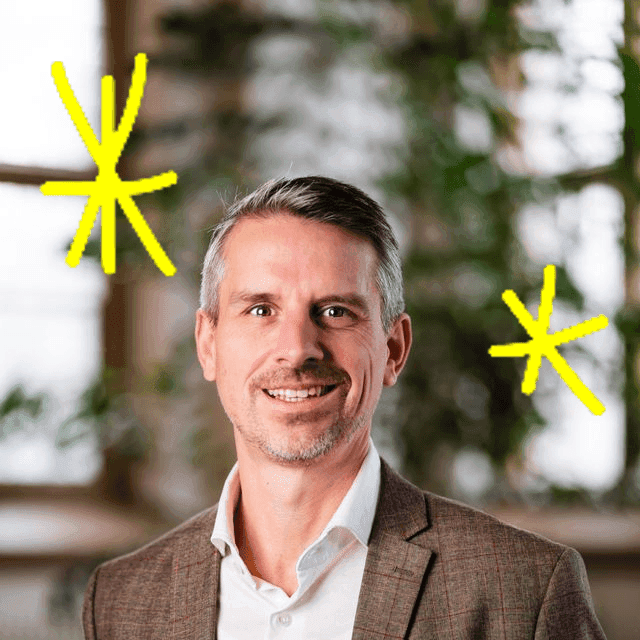 Stefan Bales
